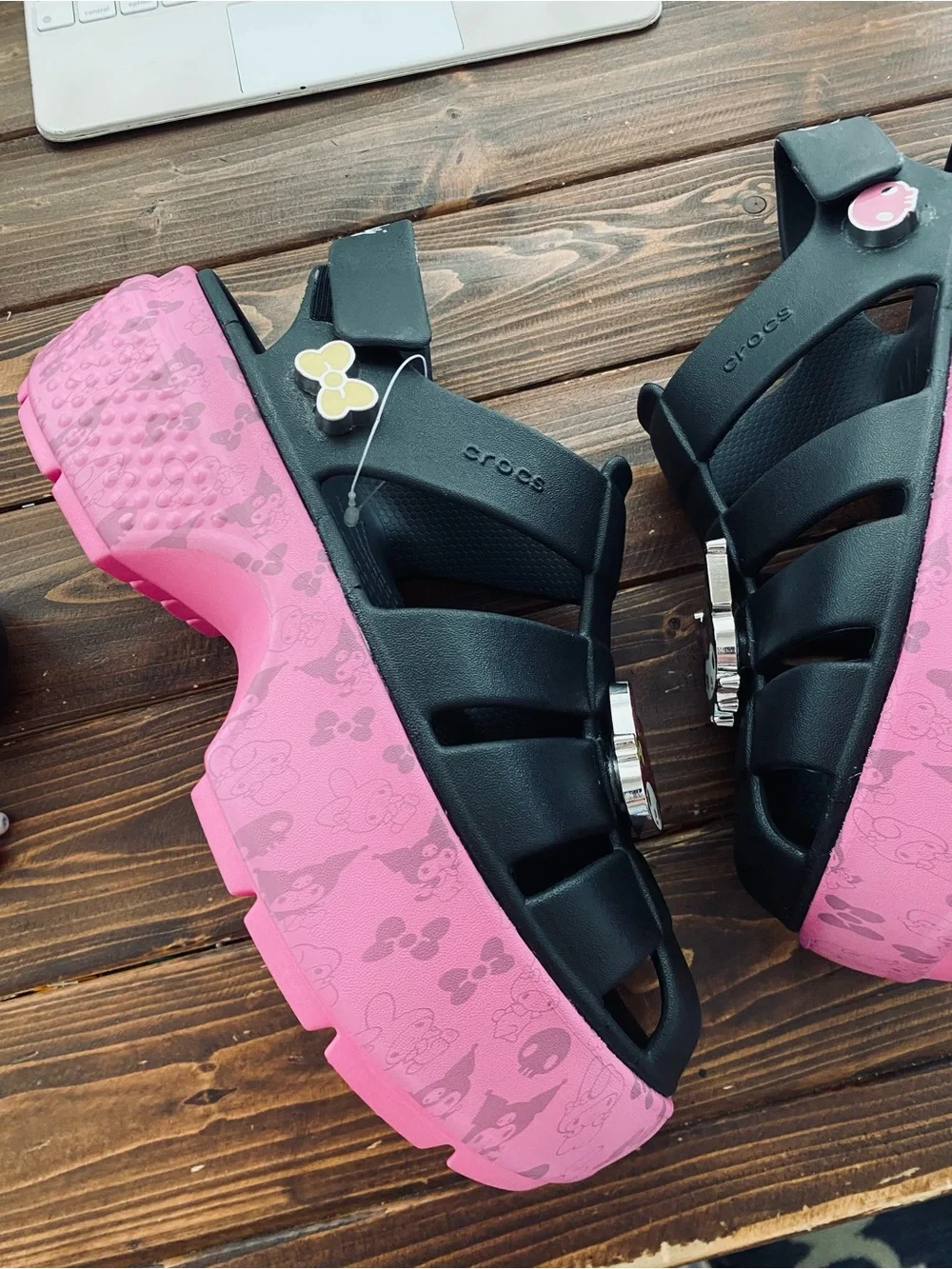Crocs X Hello Kitty and Friends NEW My Melody and Kuromi Stomp Sandal Size 11